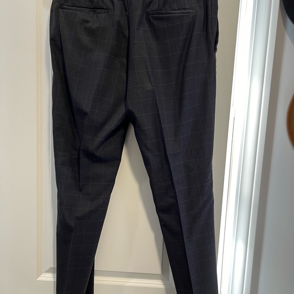 Hugo boss grey suit with blue window pane - Picture 4 of 5